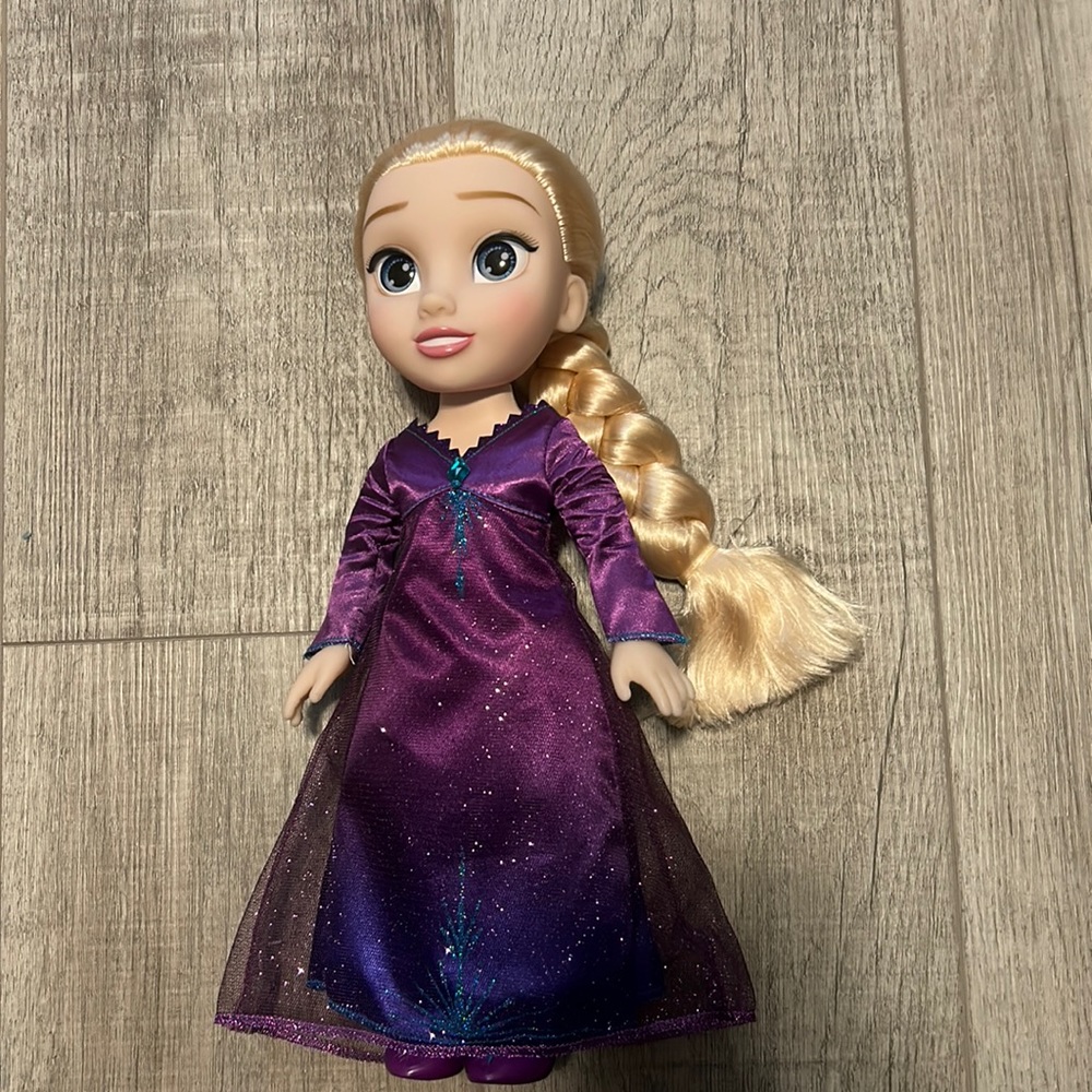 Disney Frozen II Elsa doll.